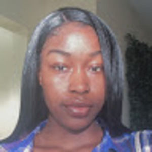 Meet your Posher, Stella